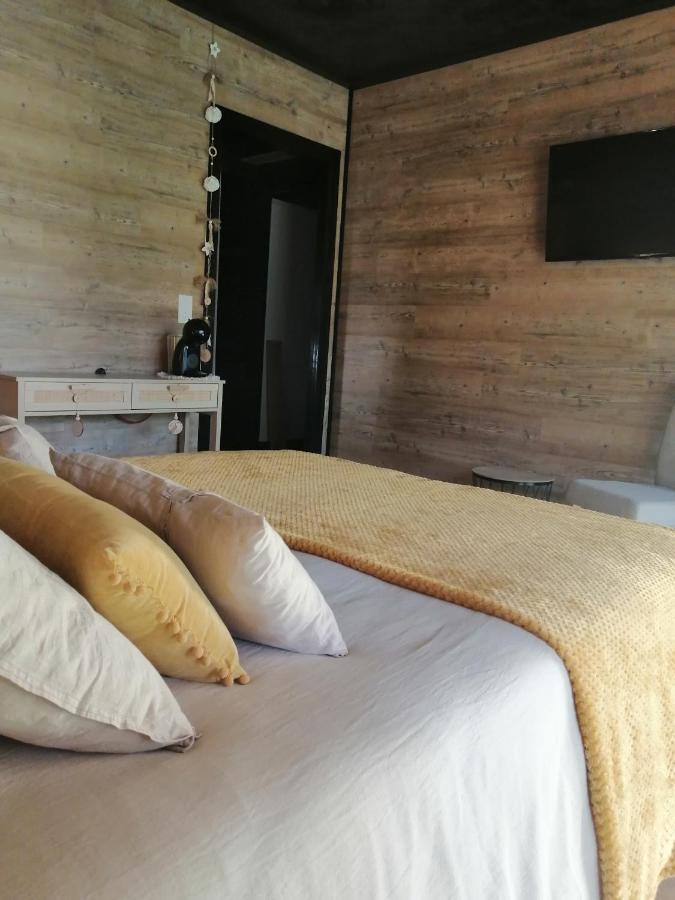 Lapausedegout Piscine Chambres Climatisees Jacuzzi Terrasse Lachapelle-Auzac Екстериор снимка