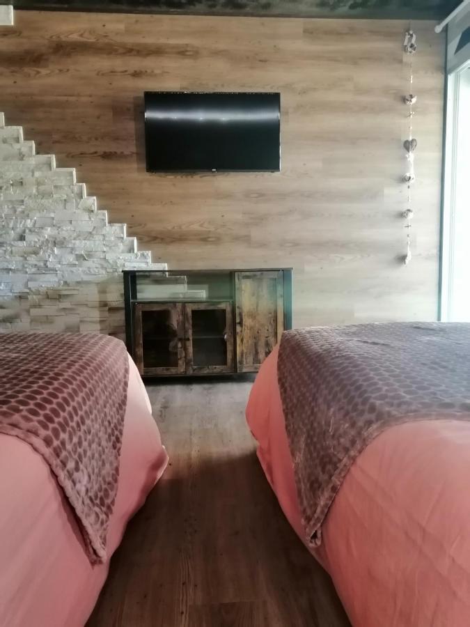 Lapausedegout Piscine Chambres Climatisees Jacuzzi Terrasse Lachapelle-Auzac Екстериор снимка
