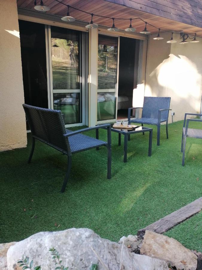 Lapausedegout Piscine Chambres Climatisees Jacuzzi Terrasse Lachapelle-Auzac Екстериор снимка