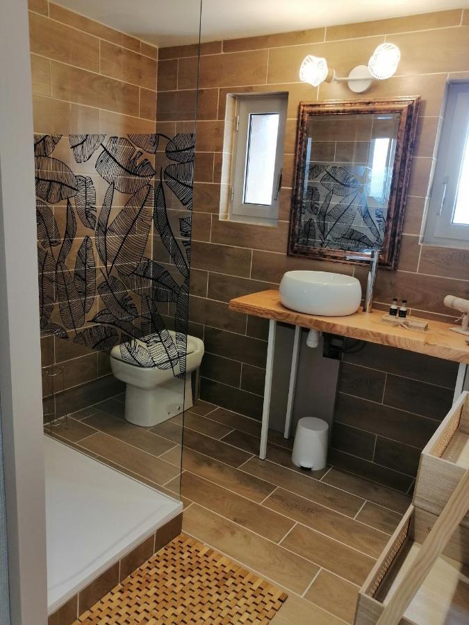 Lapausedegout Piscine Chambres Climatisees Jacuzzi Terrasse Lachapelle-Auzac Екстериор снимка